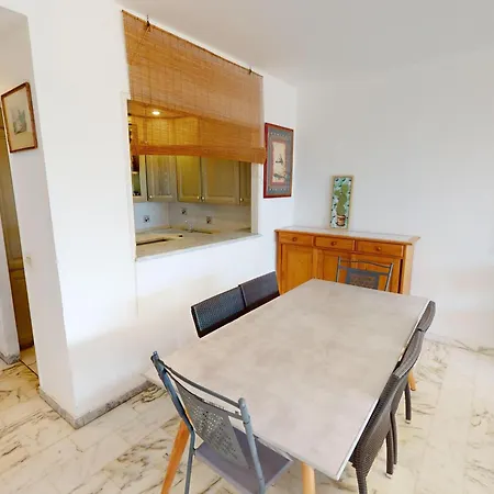 Apartmán 3p Climatise En Rez-de-jardin Avec 2 Terrasses Proche A - Fr-1-196-357